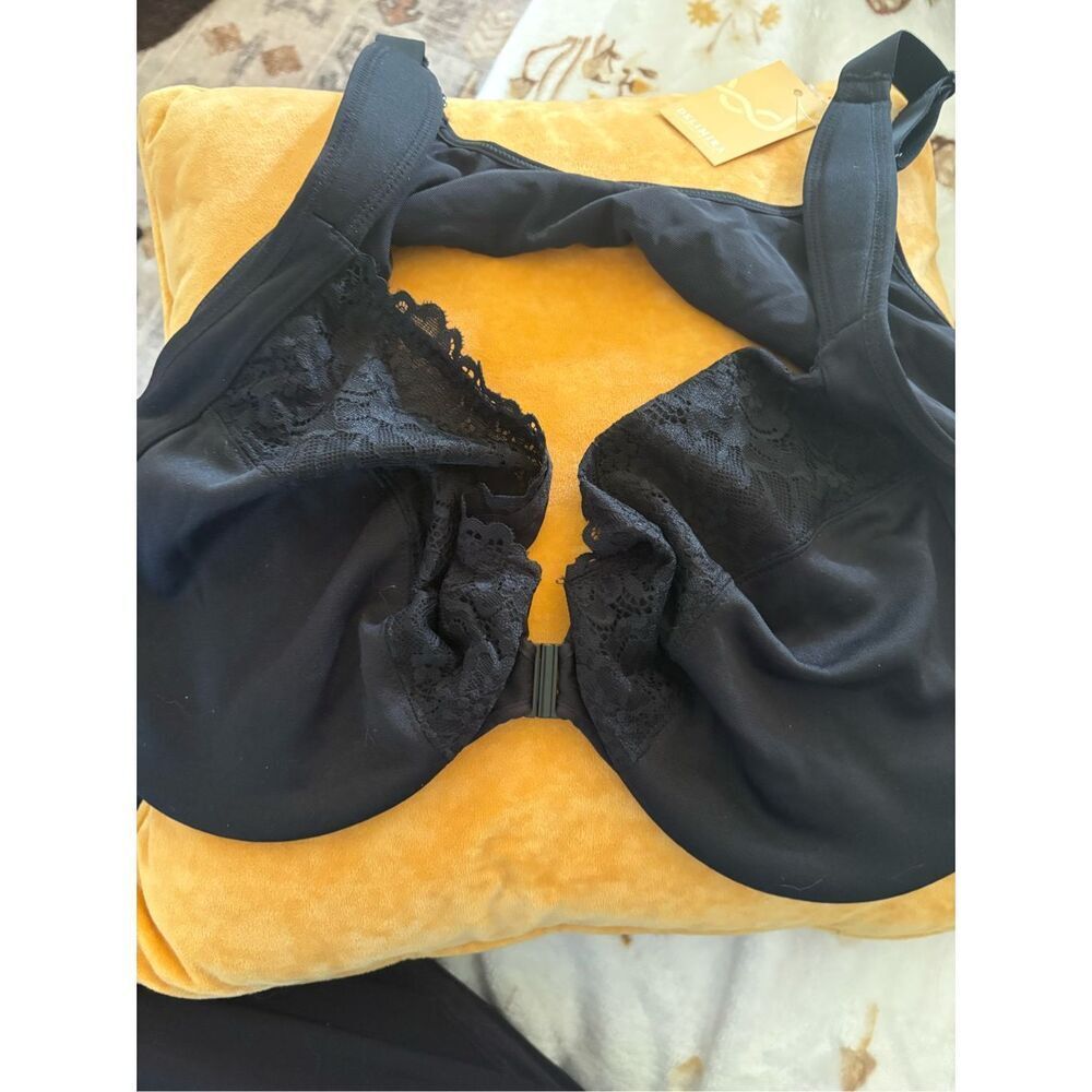 Delimira Front Closure Bra - Picture 8 of 8
